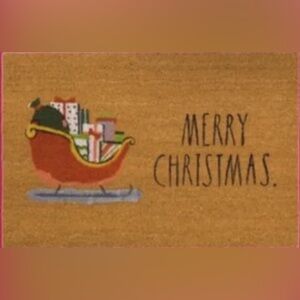 NWT Rae Dunn Holiday Festive “Merry Christmas” Doormat/Outdoor Rug Sleigh